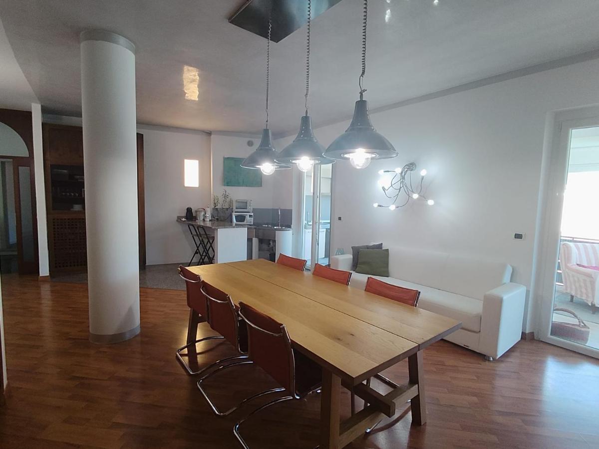 Garda 33 Caprino Veronese Apartment ภายนอก รูปภาพ