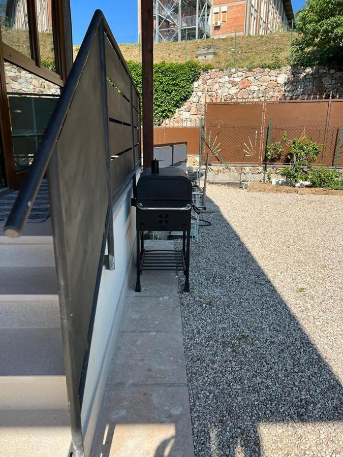 Garda 33 Caprino Veronese Apartment ภายนอก รูปภาพ