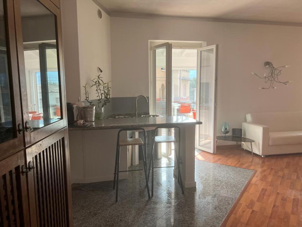 Garda 33 Caprino Veronese Apartment ห้อง รูปภาพ