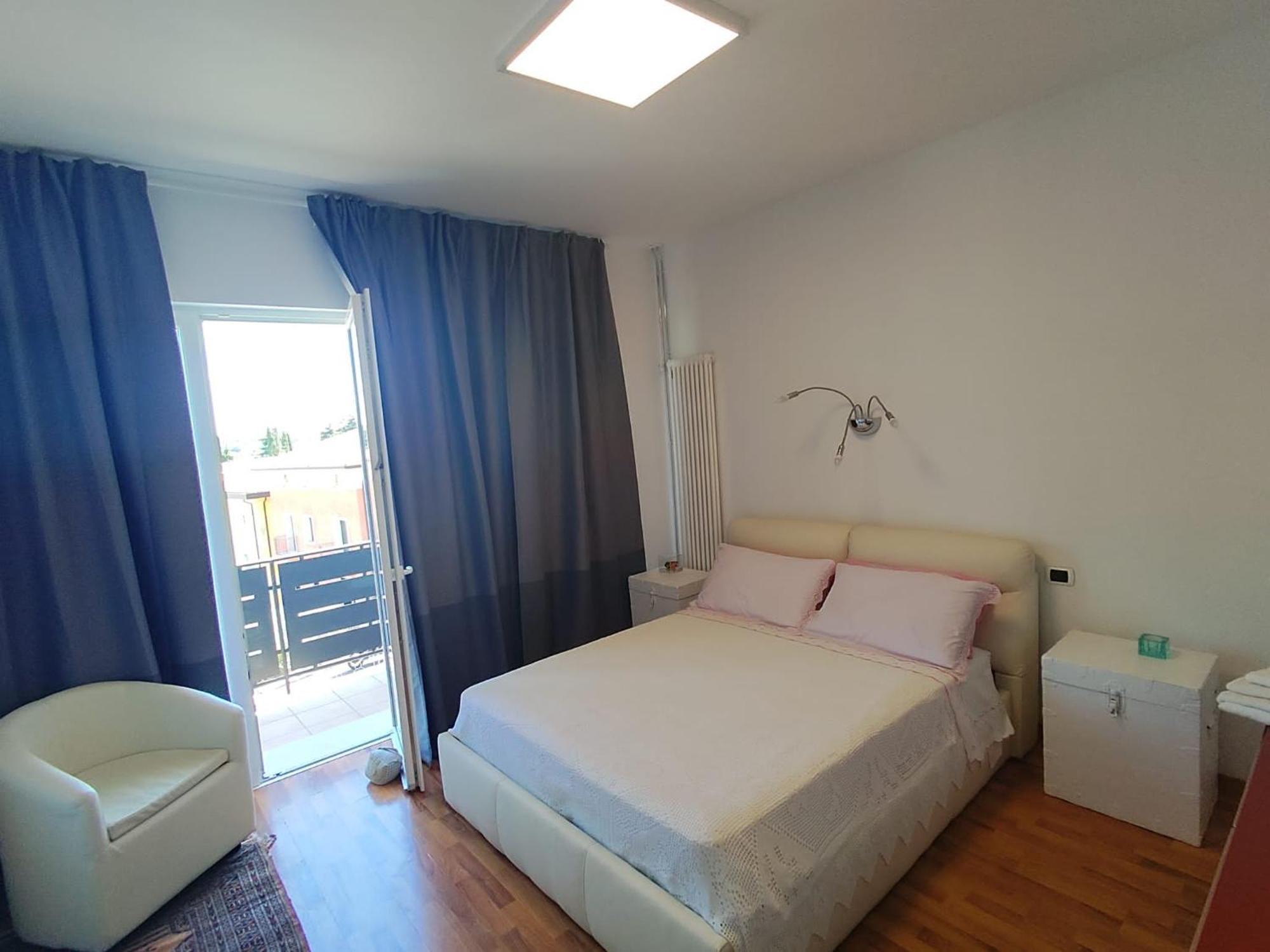 Garda 33 Caprino Veronese Apartment ห้อง รูปภาพ